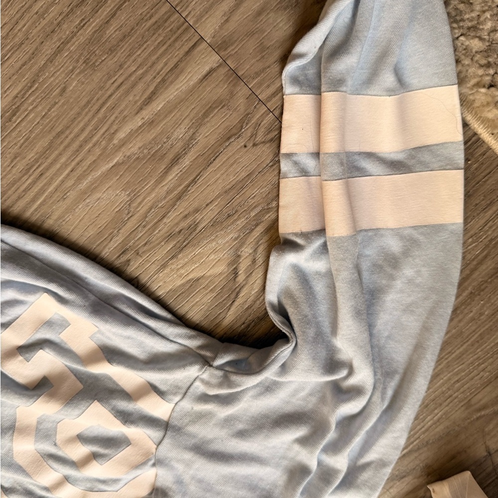 PINK Victoria's Secret Light Blue Top - Picture 2 of 4